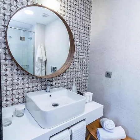 Апартаменти Bex Homes *
